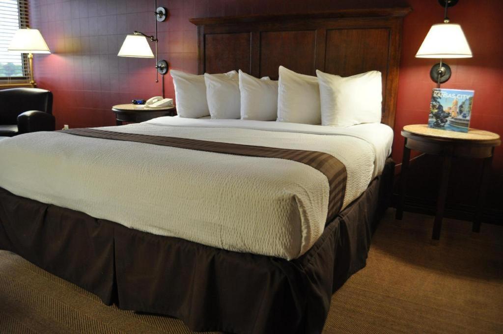Adam's & Conference Center 3* Kansas City